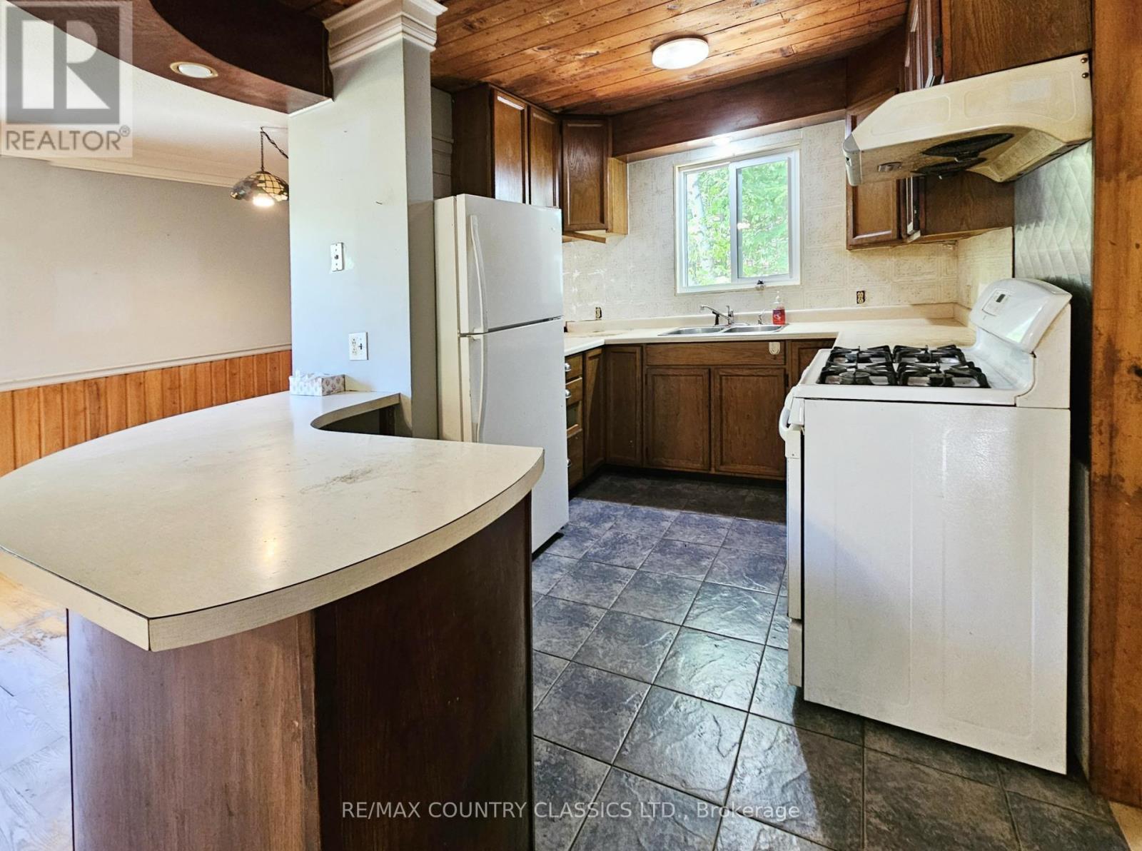 446 BIERNACKI MOUNTAIN ROAD - 9