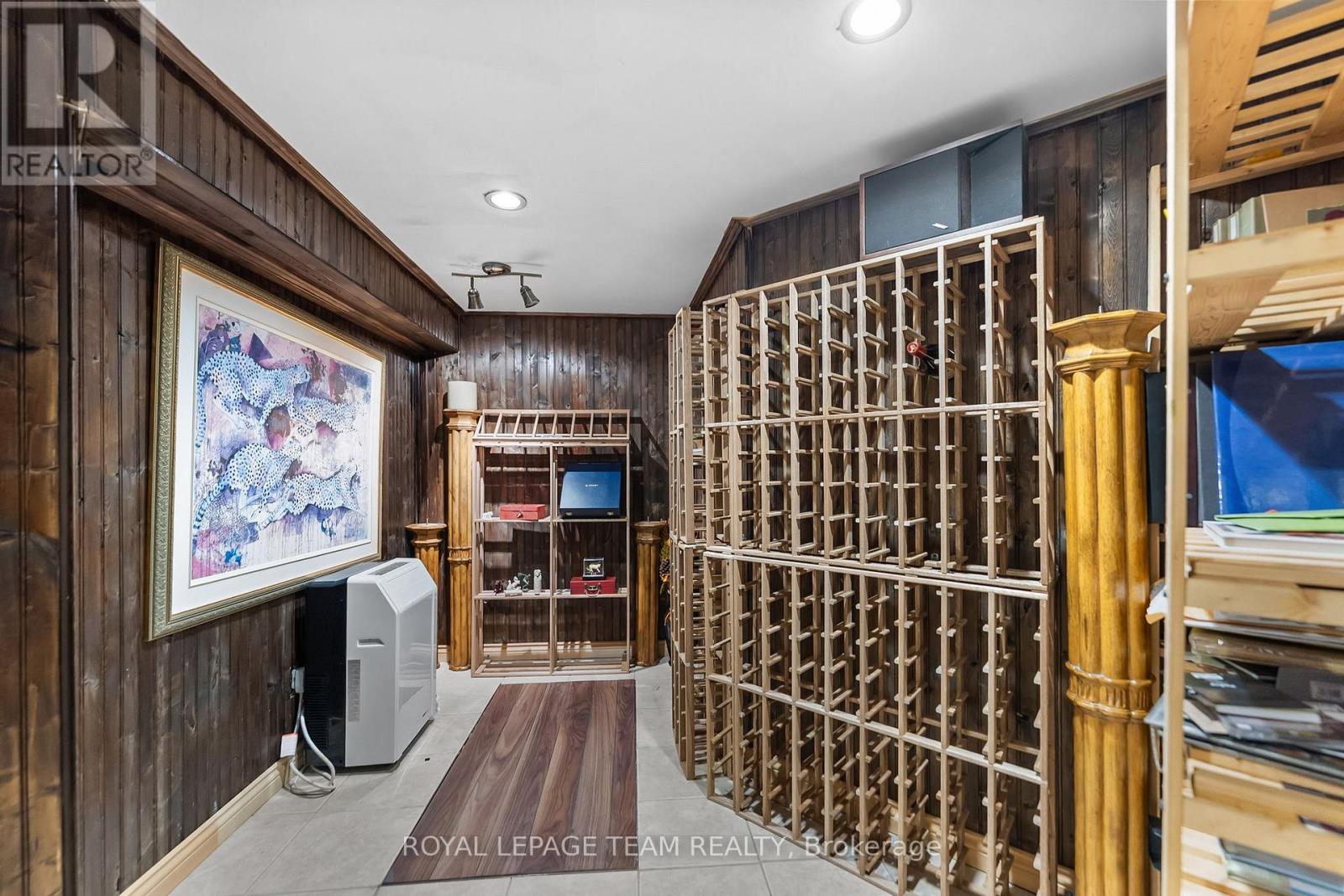 508 DUSTY MILLER CRESCENT - 39