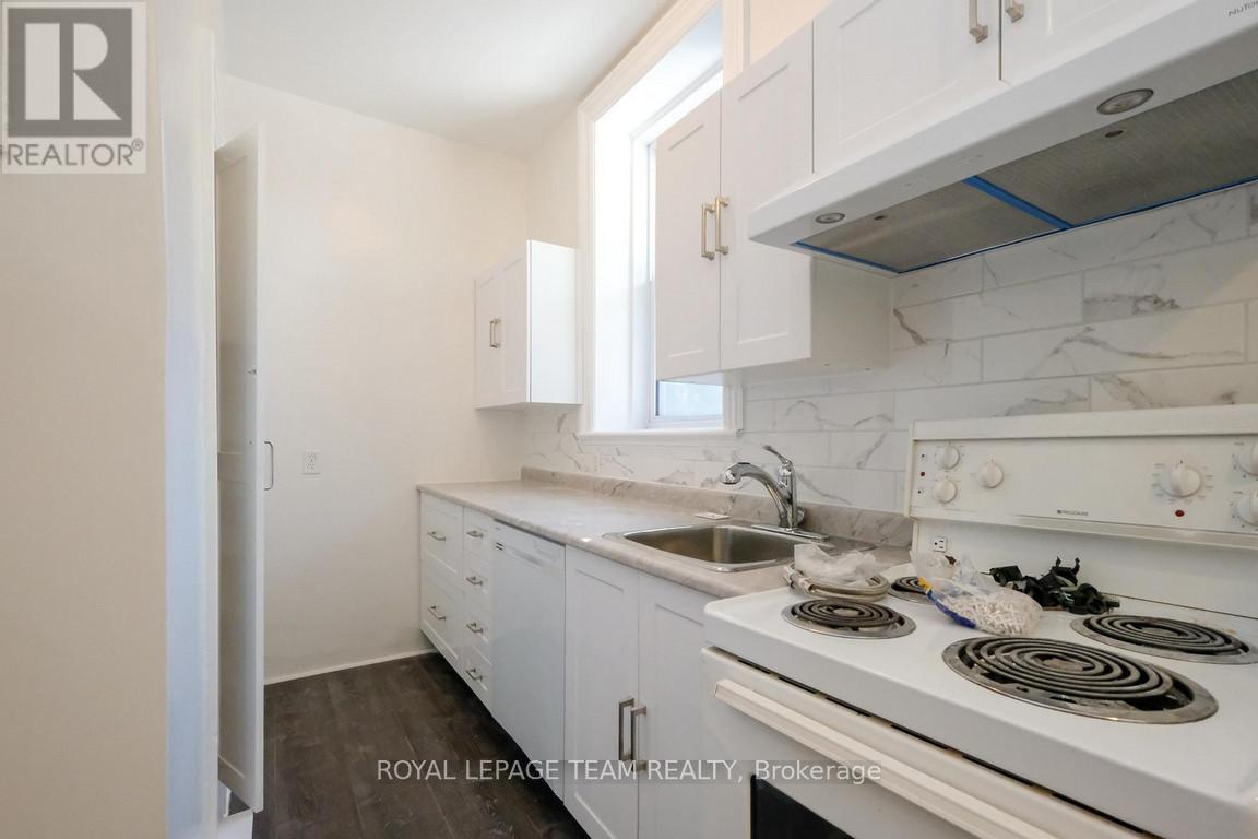 9 Bed, 9 Bath Multi-Family for Sale in Ottawa – 260 SOMERSET STREET W, Ottawa – MLS# X13410670 - Image 15