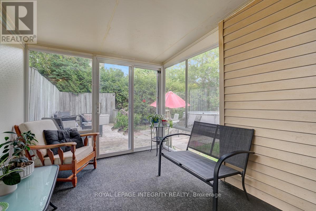 45 STONEMEADOW DRIVE - 24