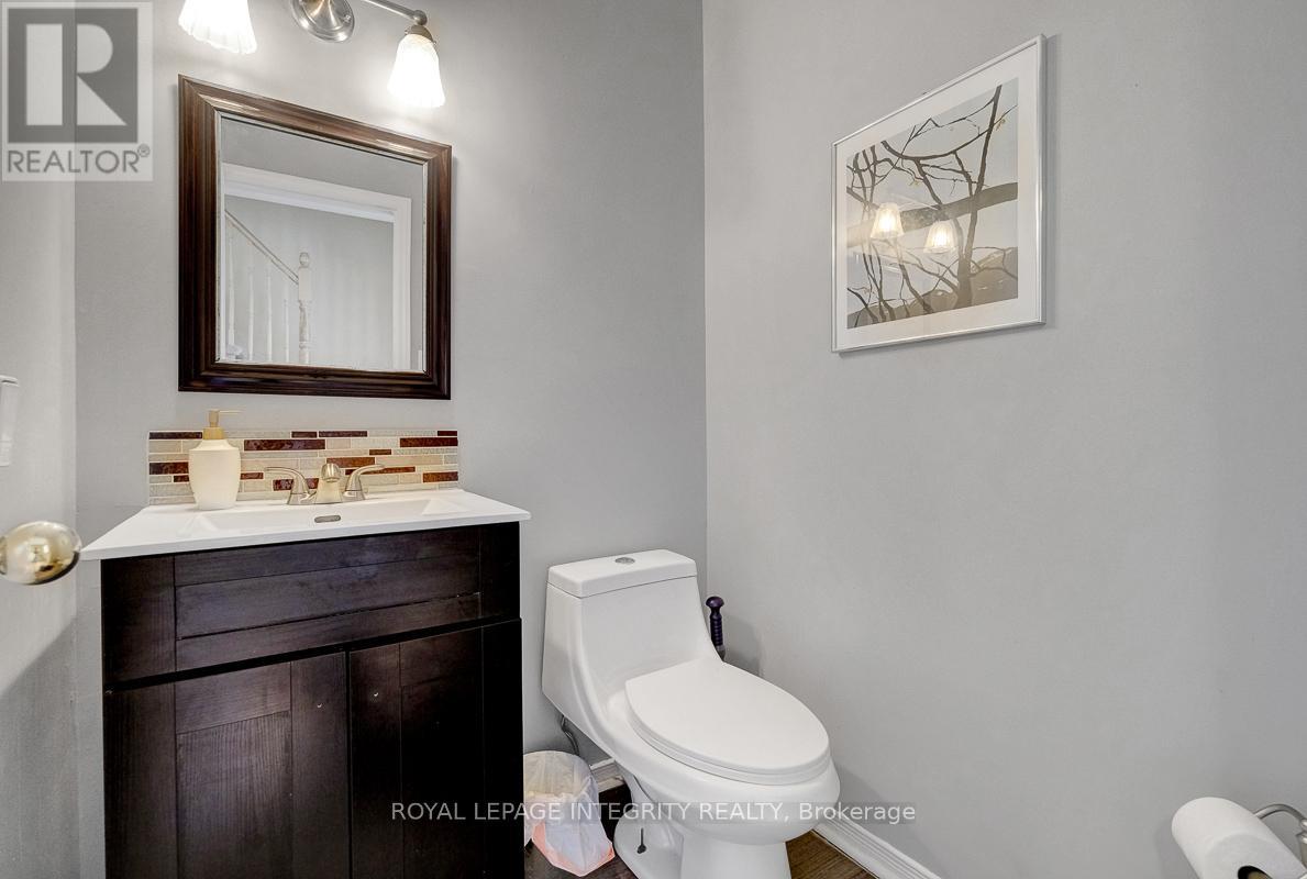 45 STONEMEADOW DRIVE - 25