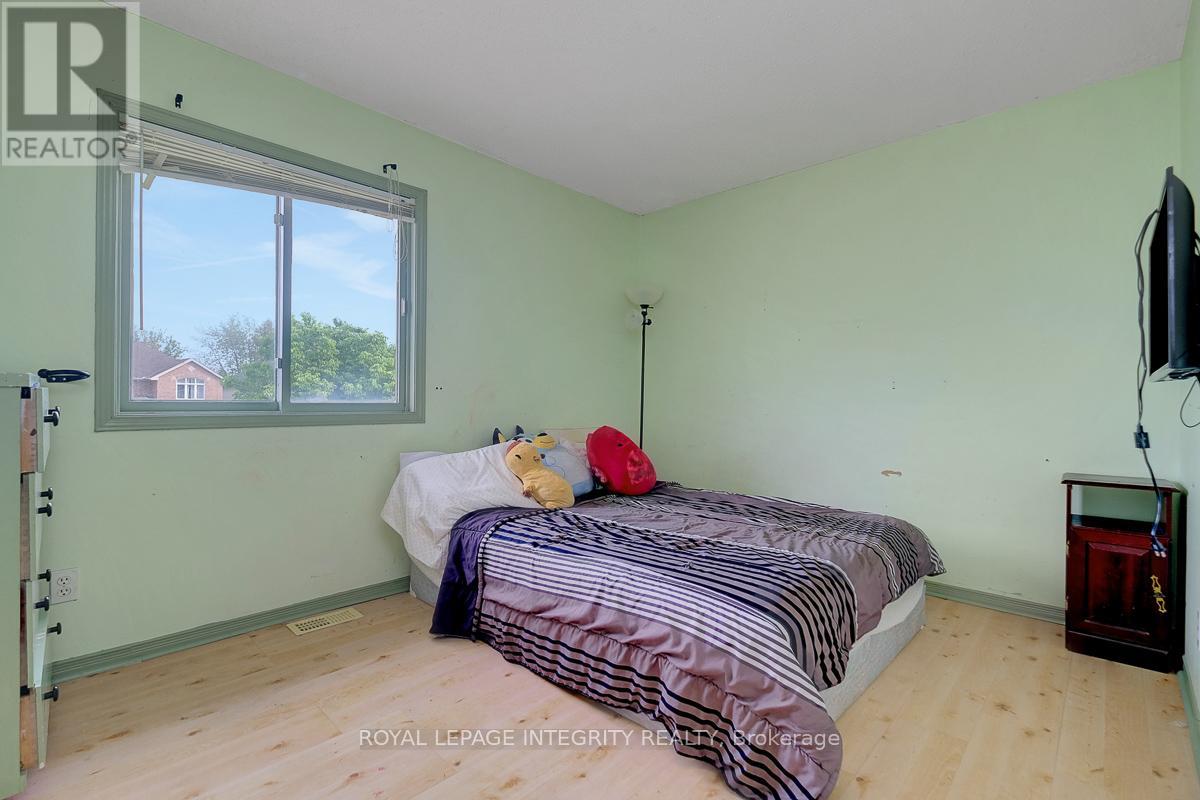 45 STONEMEADOW DRIVE - 30