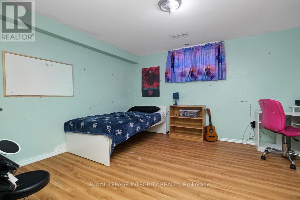 45 STONEMEADOW DRIVE - 39