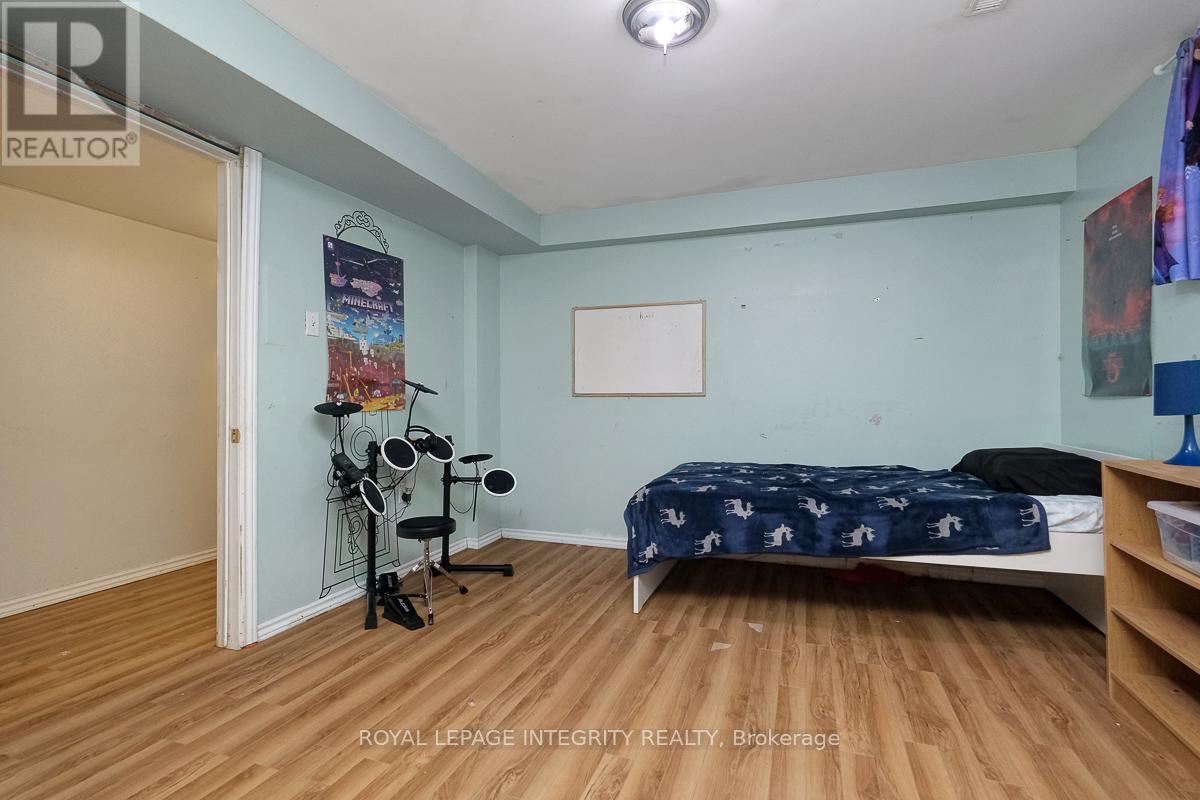 45 STONEMEADOW DRIVE - 41