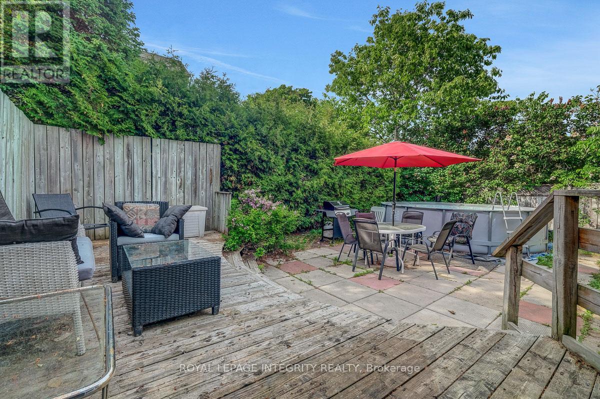 45 STONEMEADOW DRIVE - 44