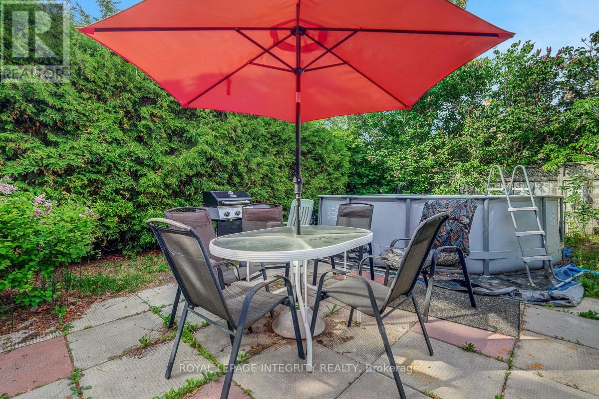 45 STONEMEADOW DRIVE - 47