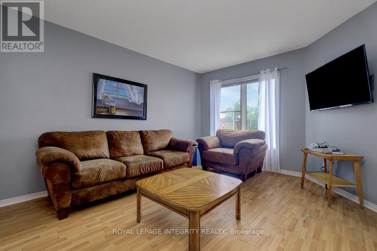 45 STONEMEADOW DRIVE - 7