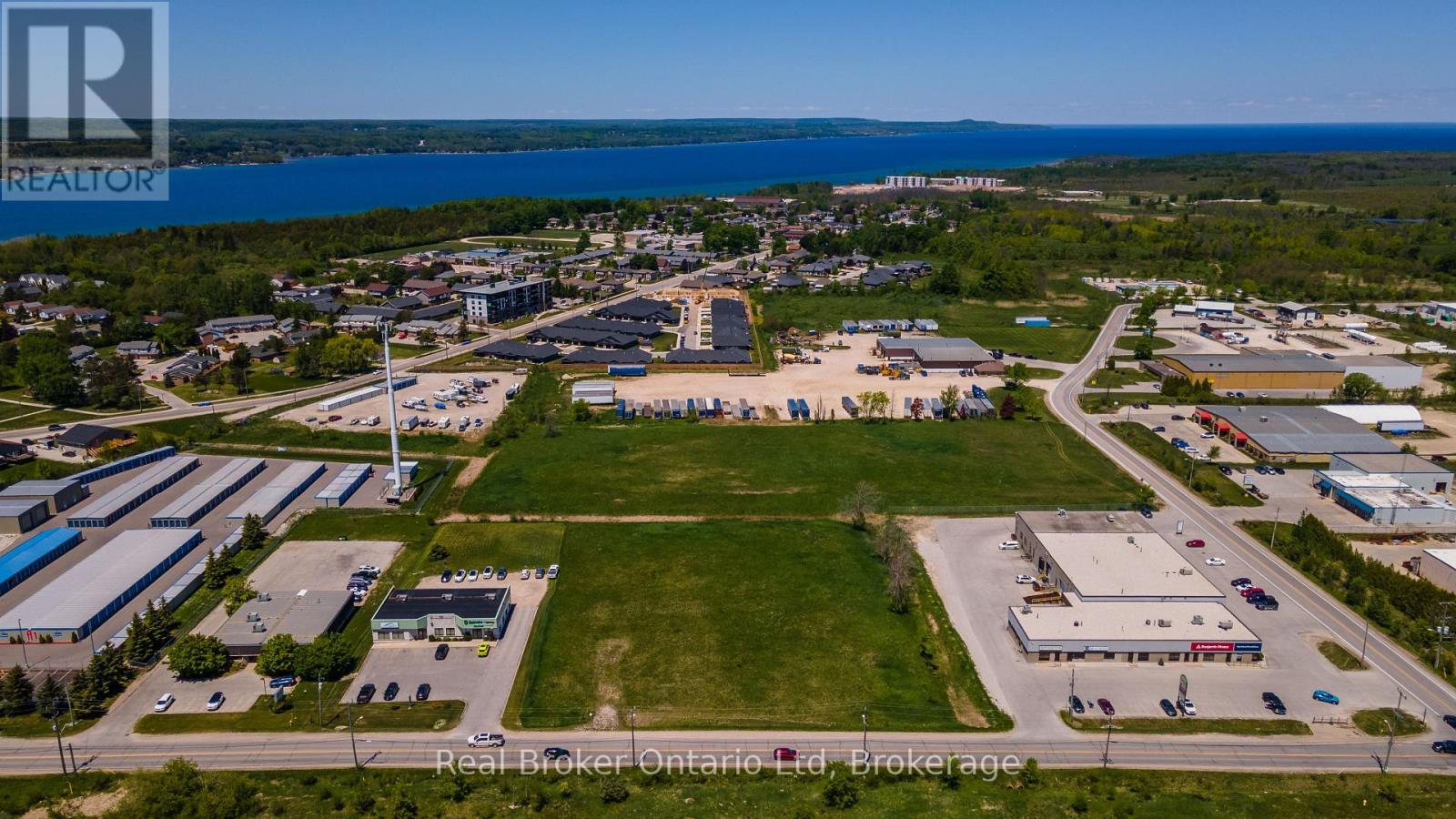 1548 (PT LOT 3) 20TH STREET E