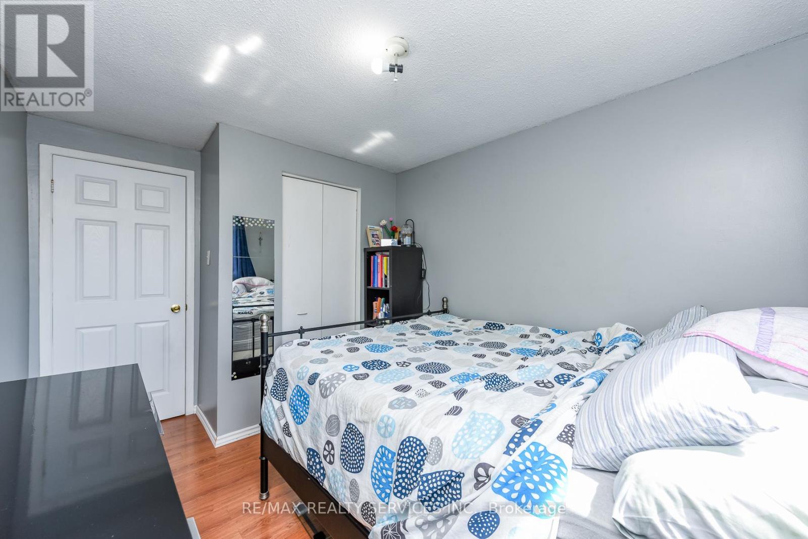 2569 LUNDENE ROAD - 32