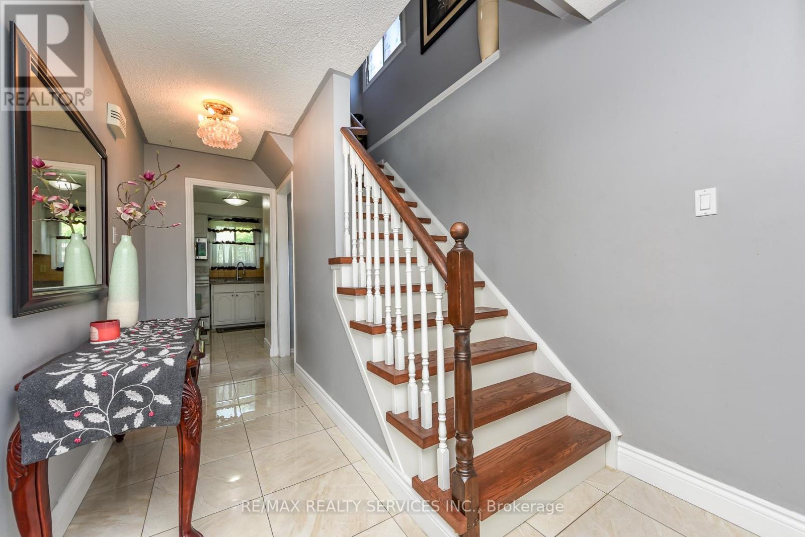 2569 LUNDENE ROAD - 7