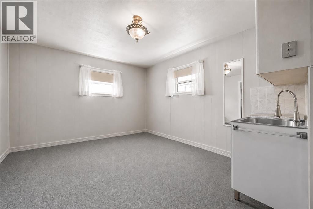350 4 Street SW - 10
