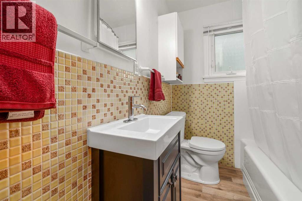 350 4 Street SW - 9