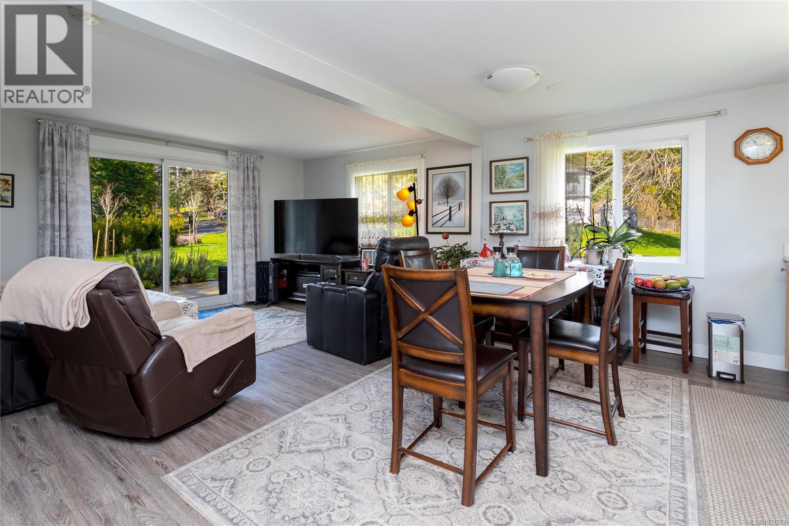4085 Dupree Dr - 24