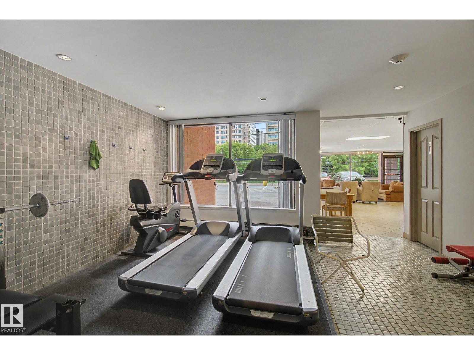 #805 9917 110 ST NW — photo 46