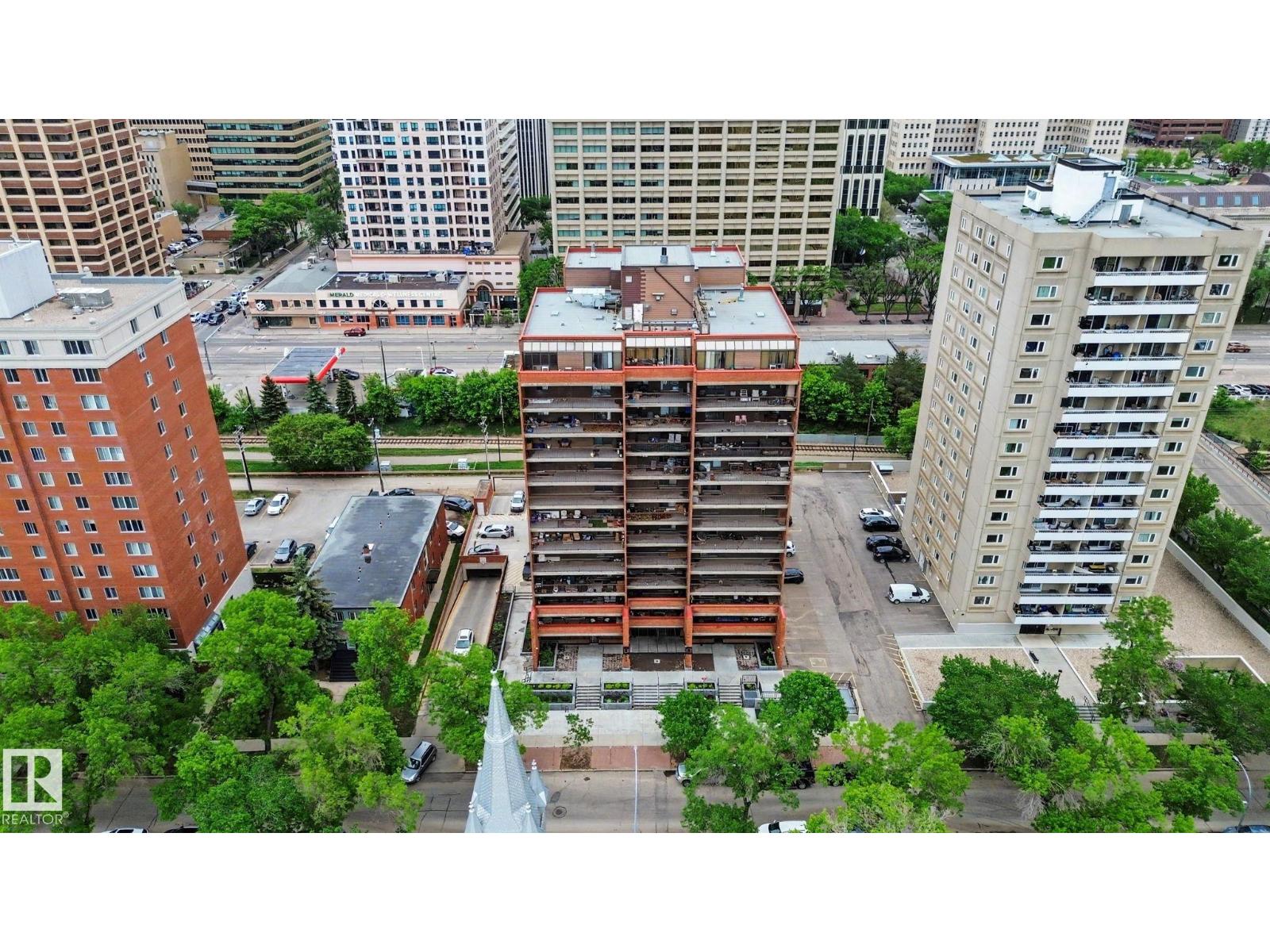 #805 9917 110 ST NW — photo 53