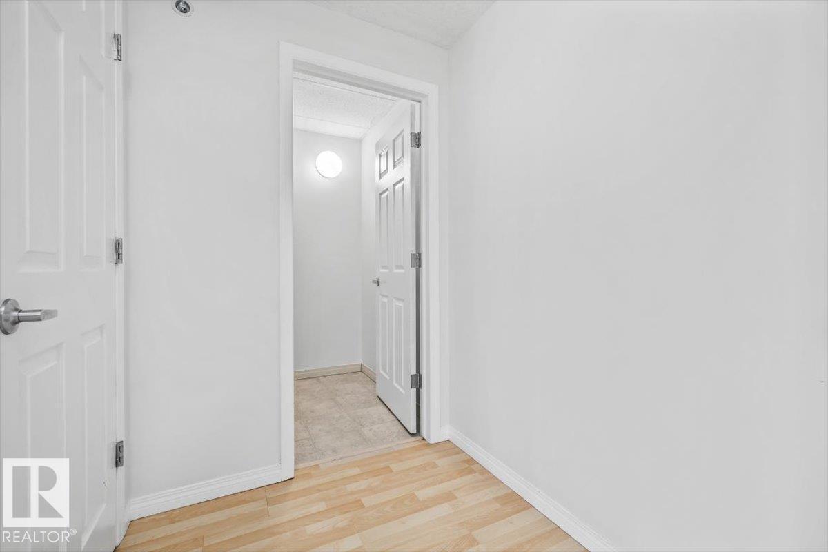 #116 6315 135 AV NW - 21