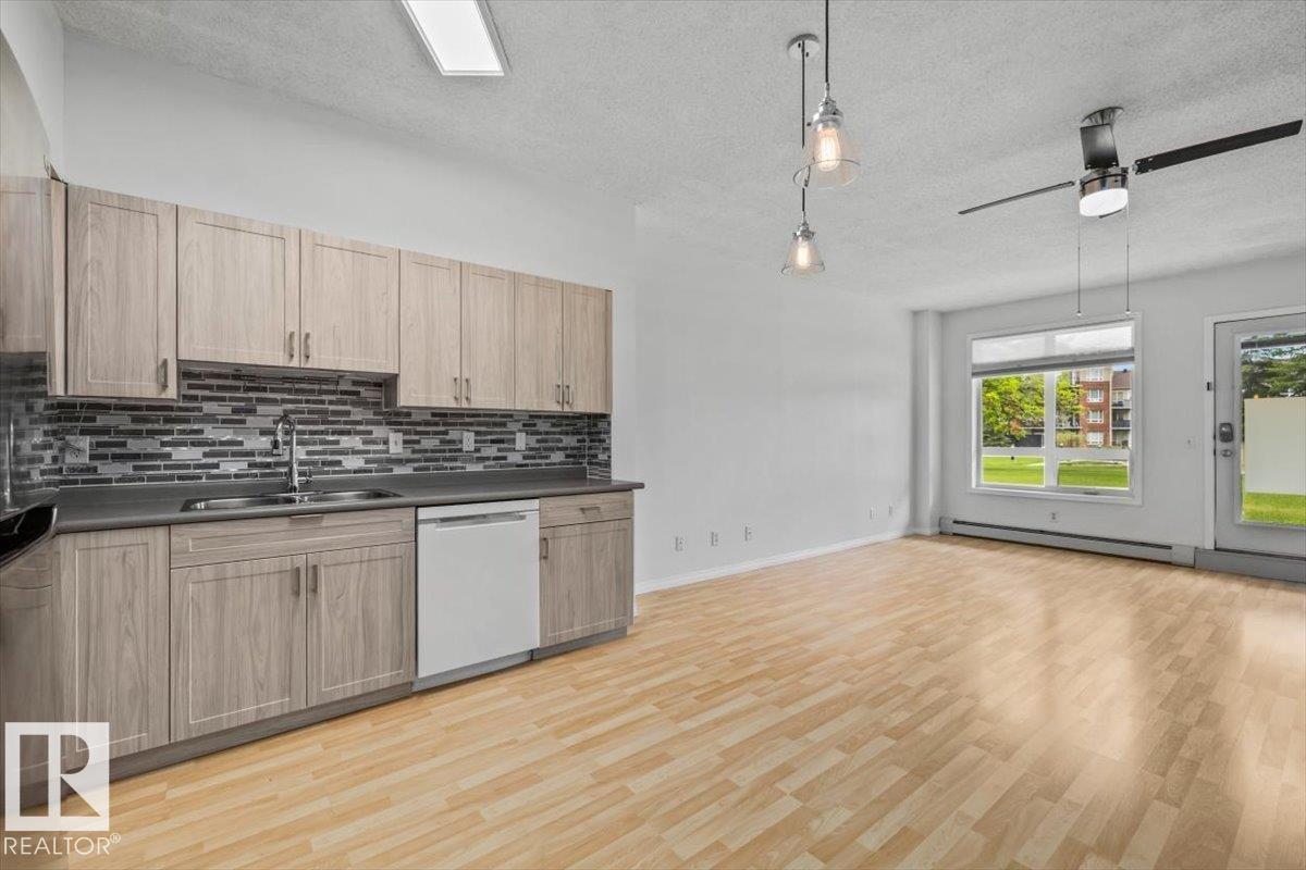 #116 6315 135 AV NW - 15