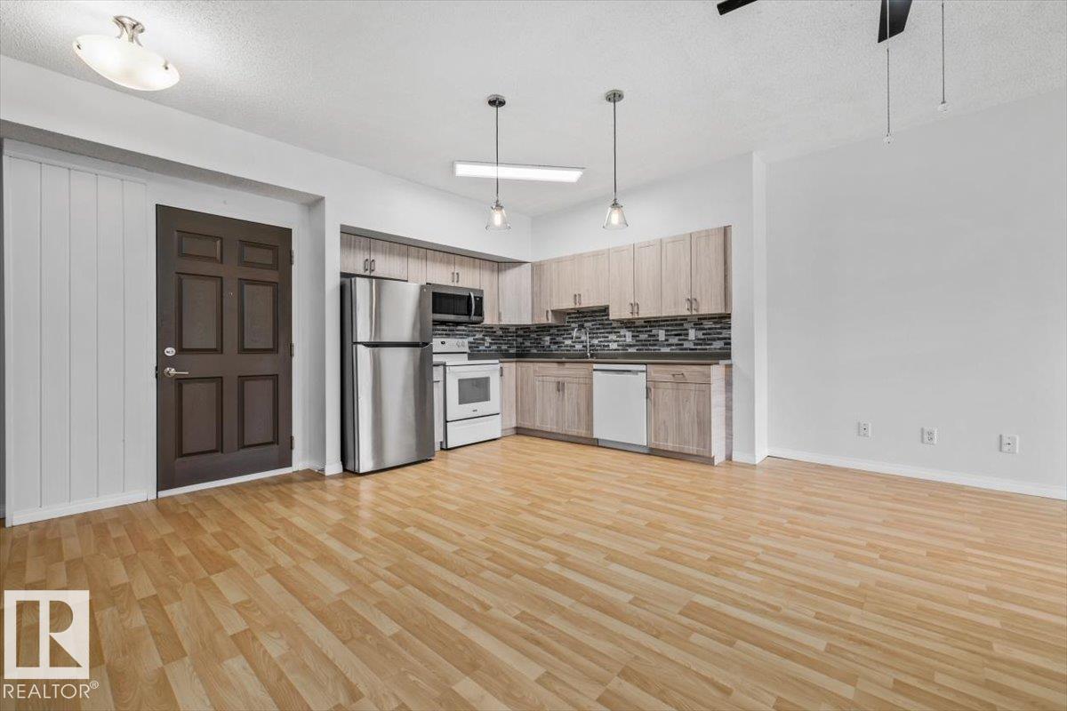 #116 6315 135 AV NW - 7