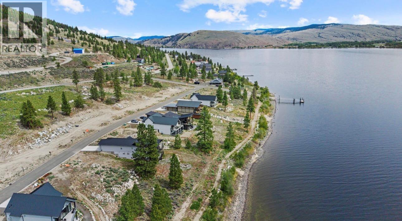  6528 Waterside Trail, Merritt