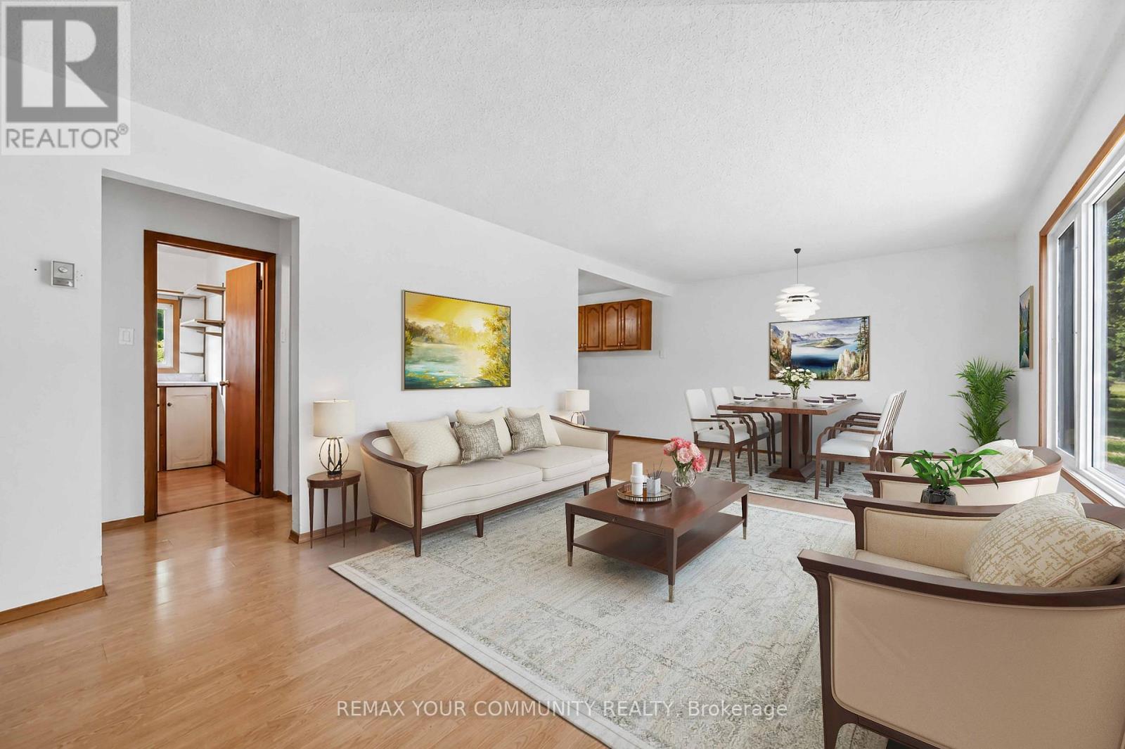 23 LAVIOLETTE AVENUE - 31
