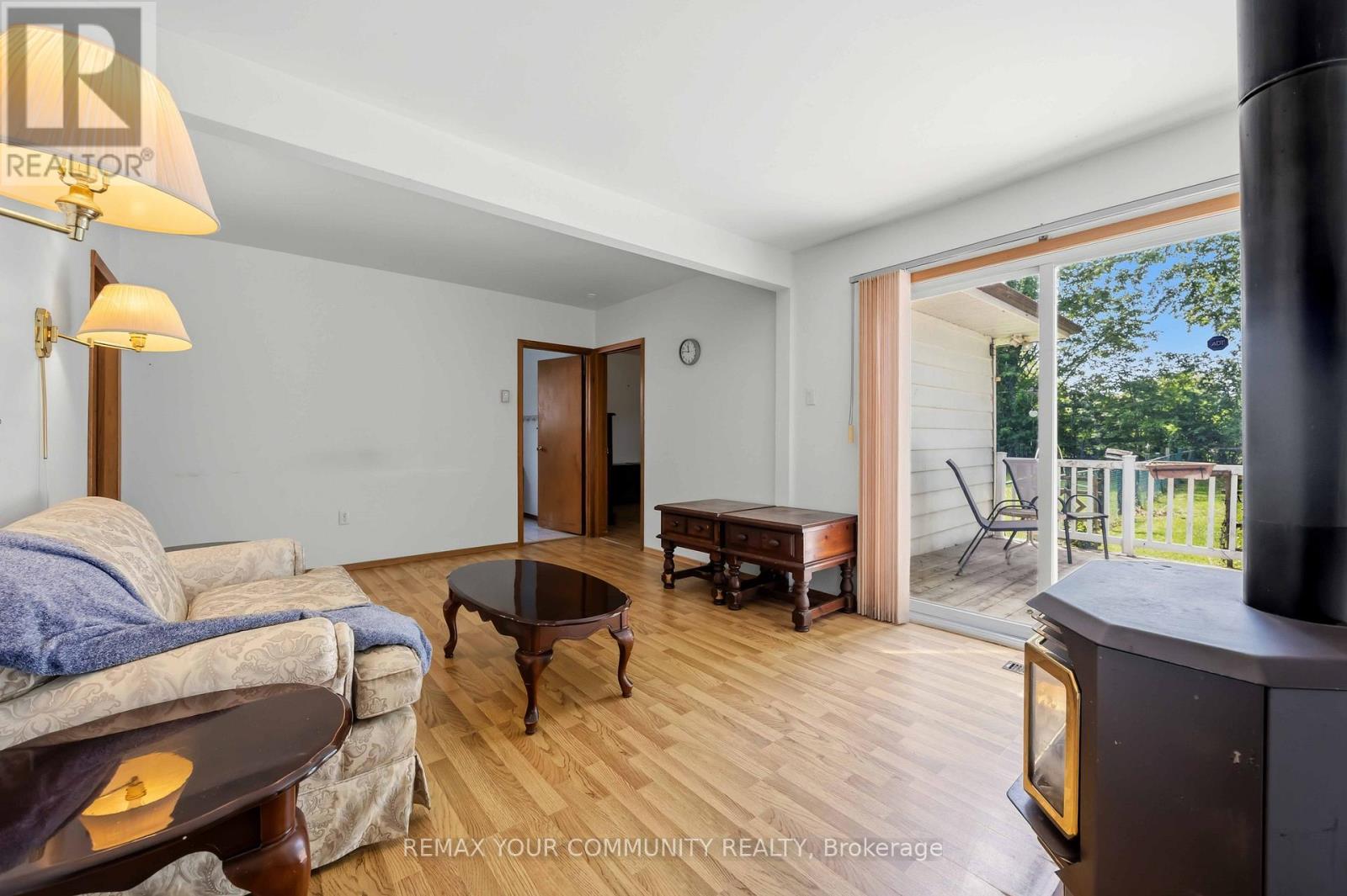 23 LAVIOLETTE AVENUE - 23