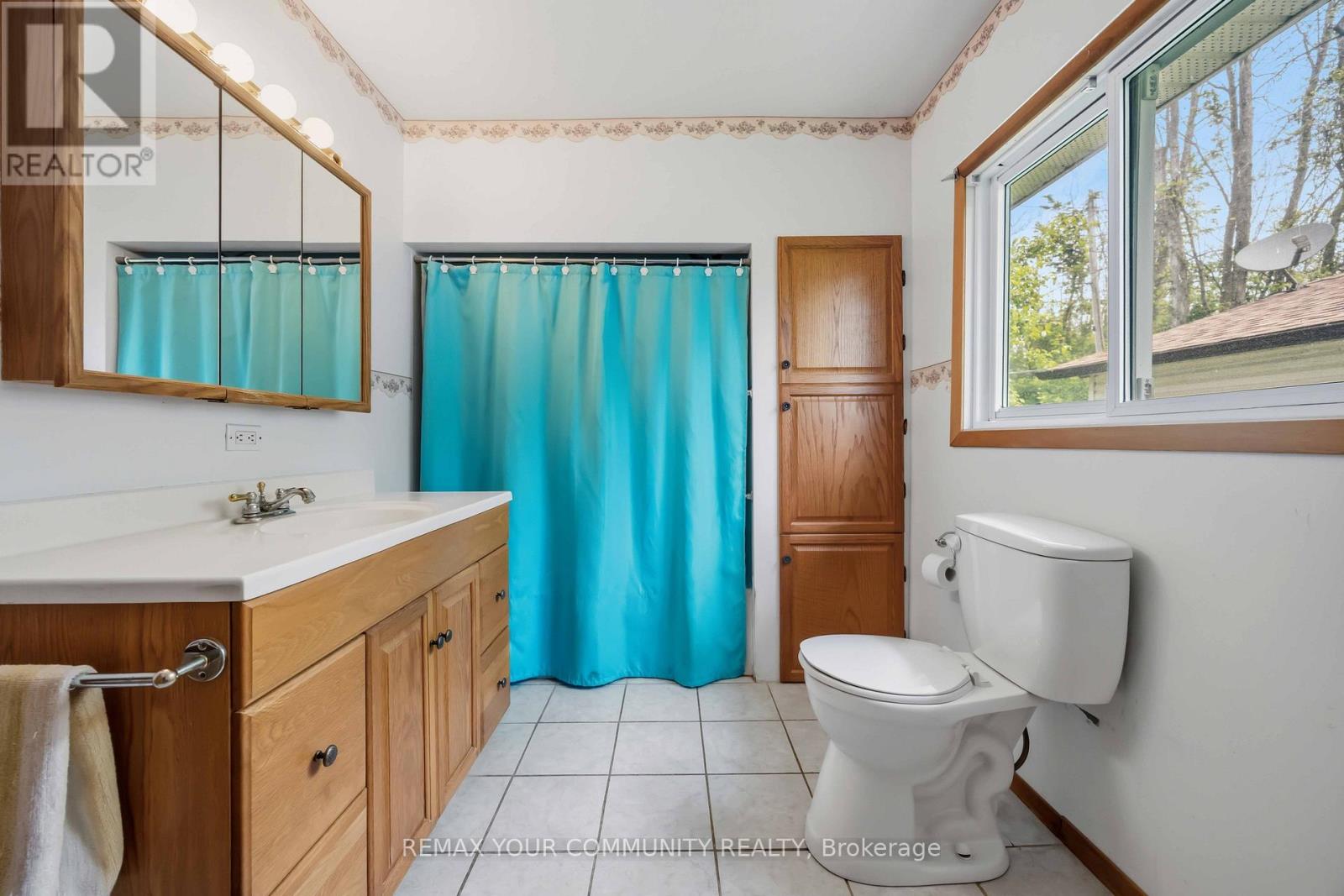 23 LAVIOLETTE AVENUE - 29