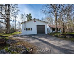 Bedroom 3 - 1023 Moon Road, Frontenac, ON K0H1T0 Photo 8