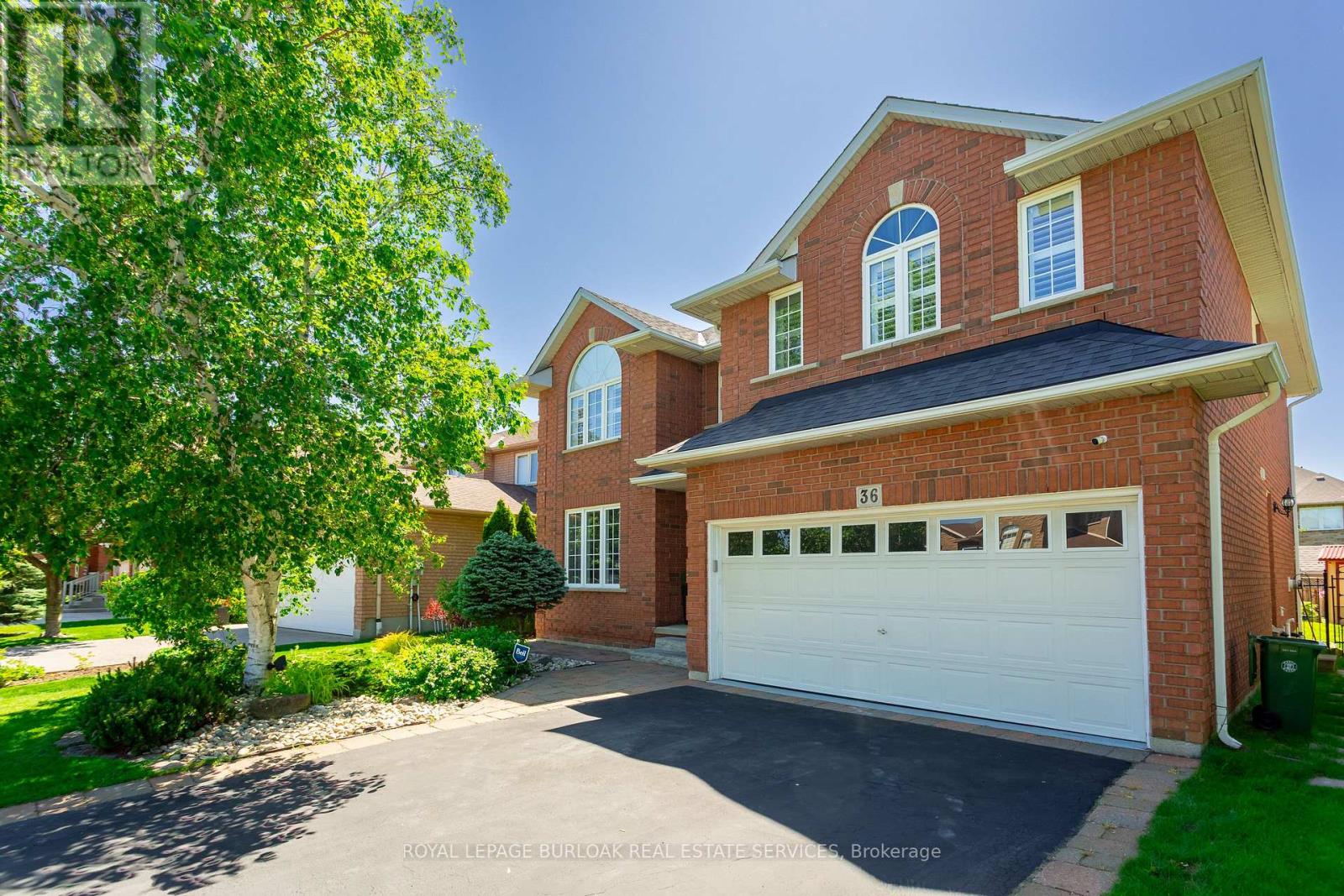 36 WILTSHIRE PLACE - 1