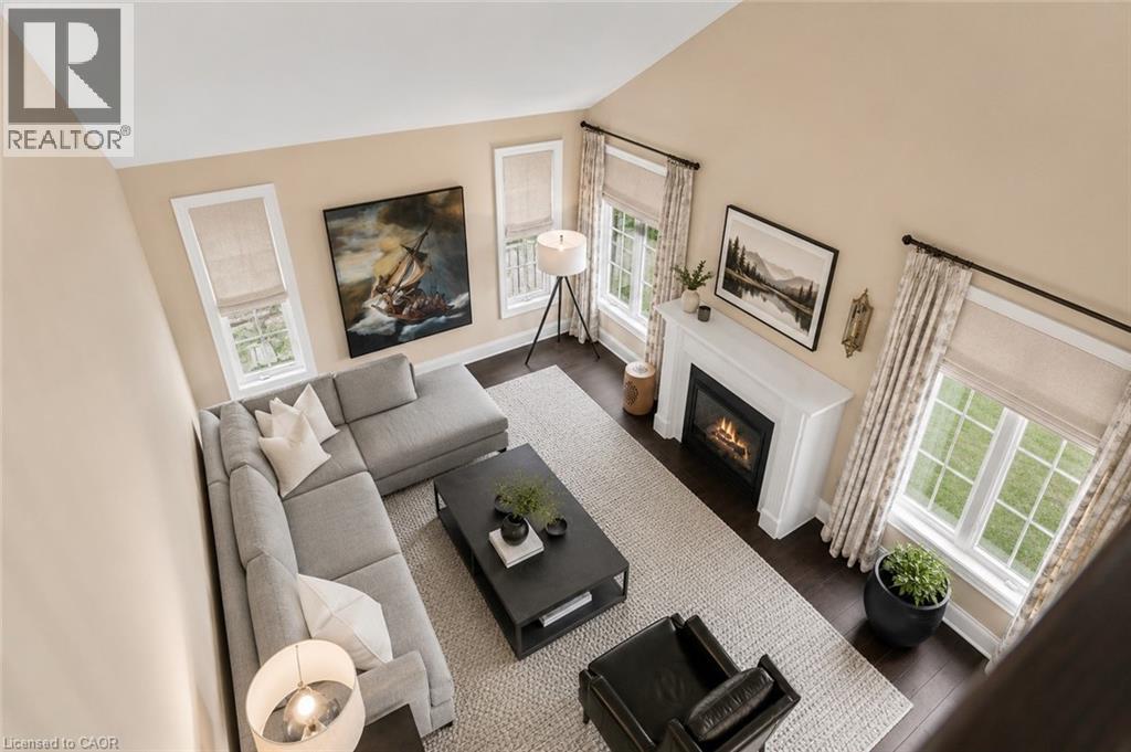110 W JOHN Street W - 13