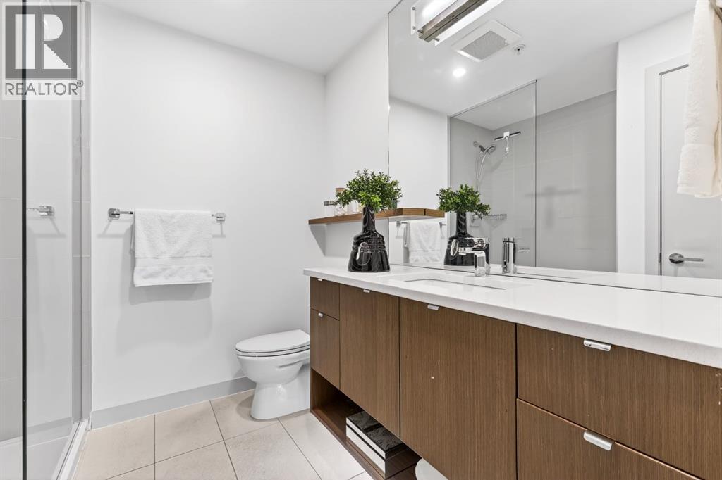 #117 323 20 Avenue SW - 24