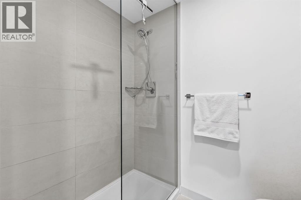 #117 323 20 Avenue SW - 25