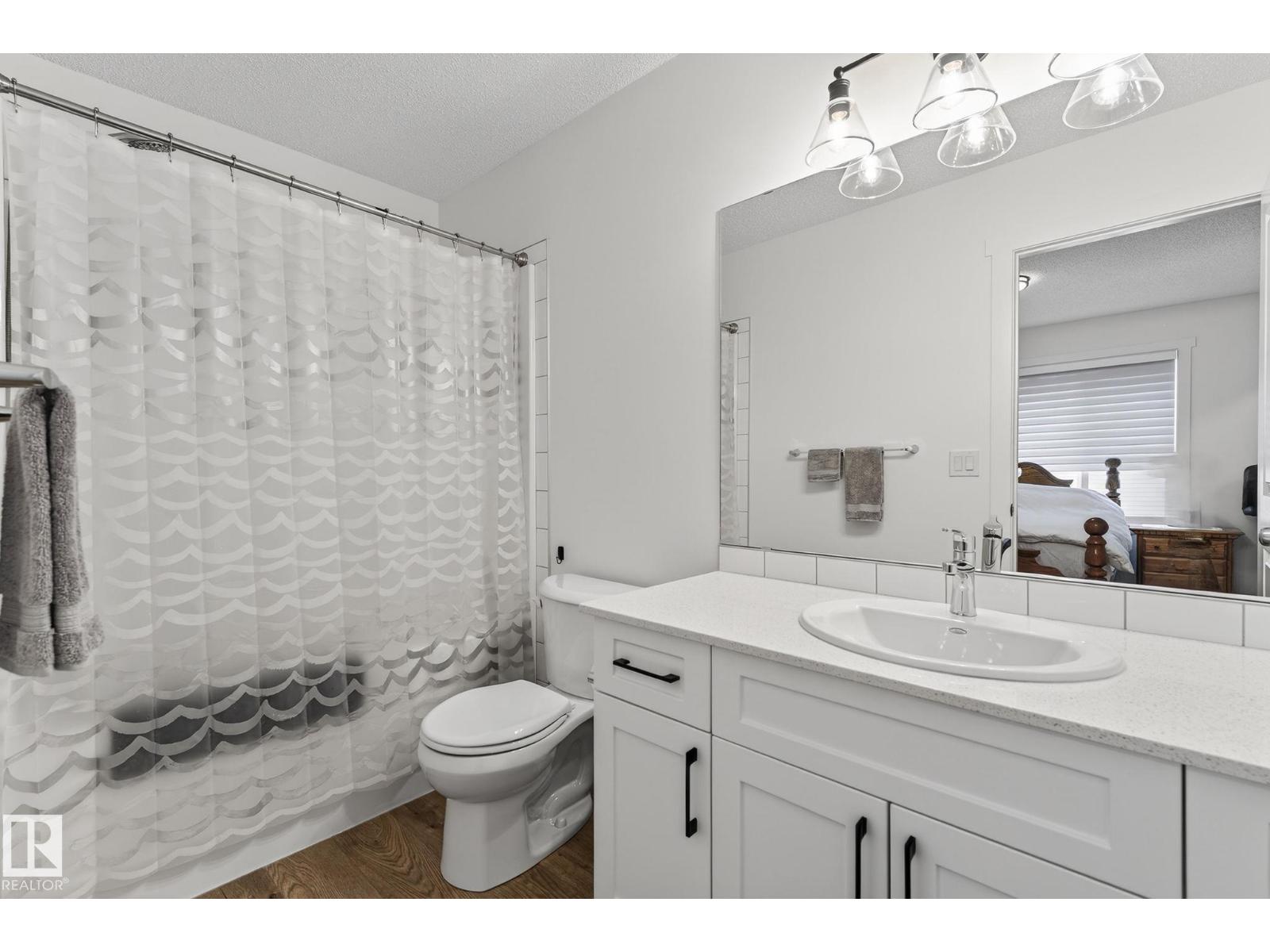 #7 50 McLaughlin DR - 17