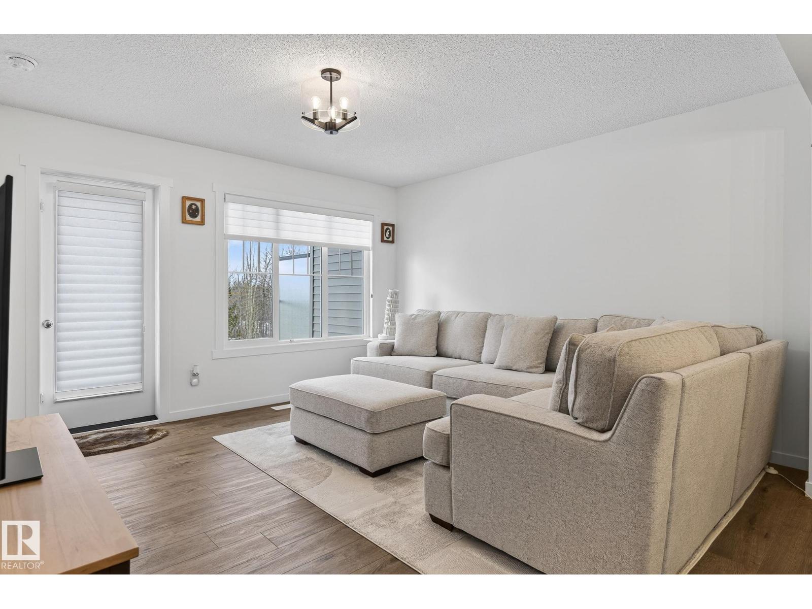 #7 50 McLaughlin DR - 12