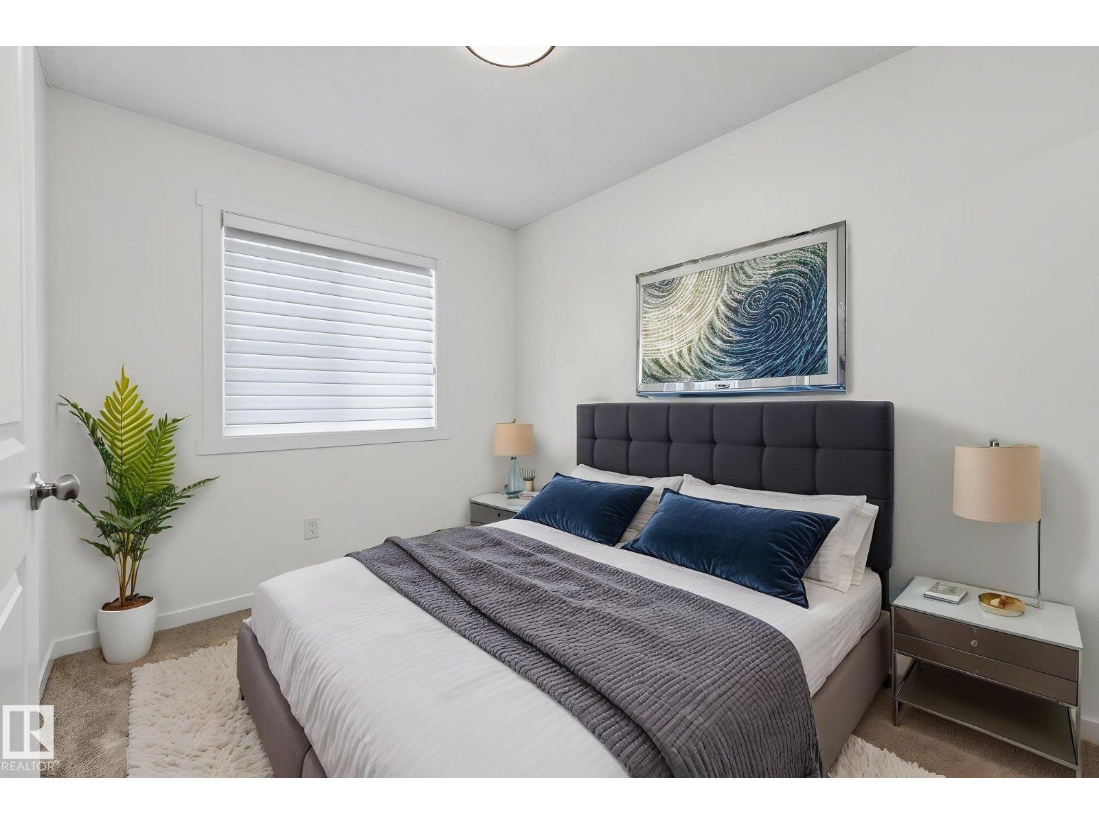 #7 50 McLaughlin DR - 18