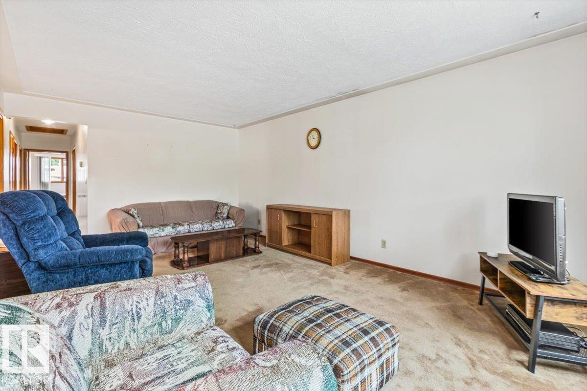 12923 113A ST NW - photo 4