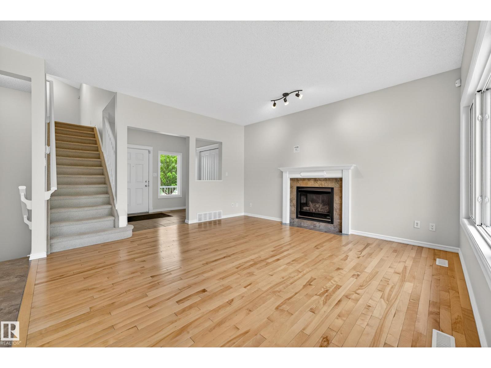 665 LEGER WY NW - 11