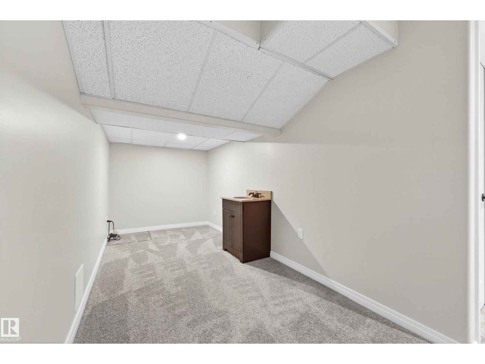665 LEGER WY NW - 44