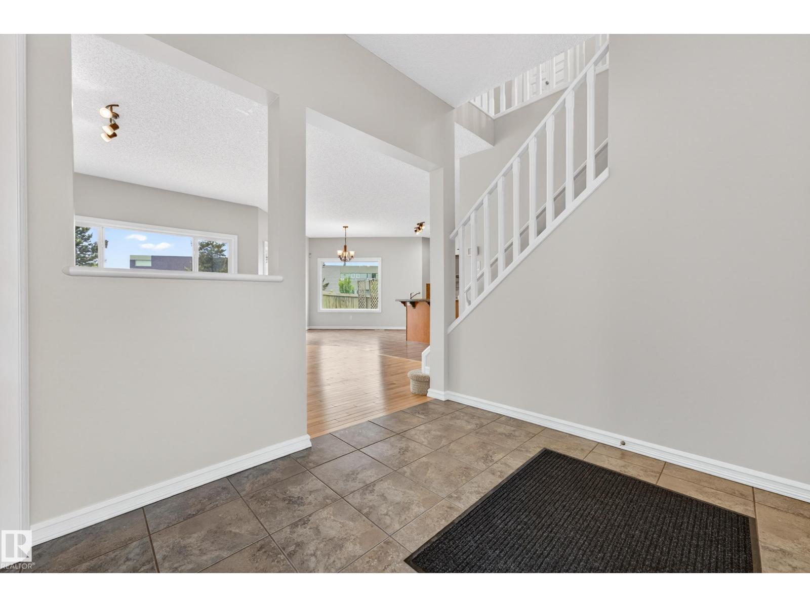 665 LEGER WY NW - 5
