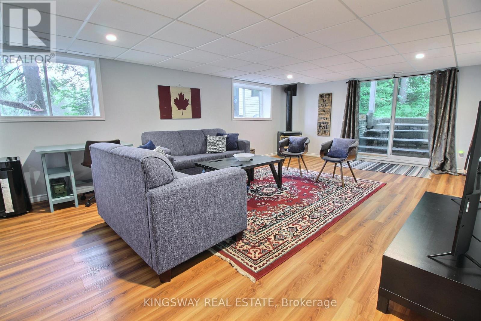 325 BALSAM CHUTES ROAD - 24