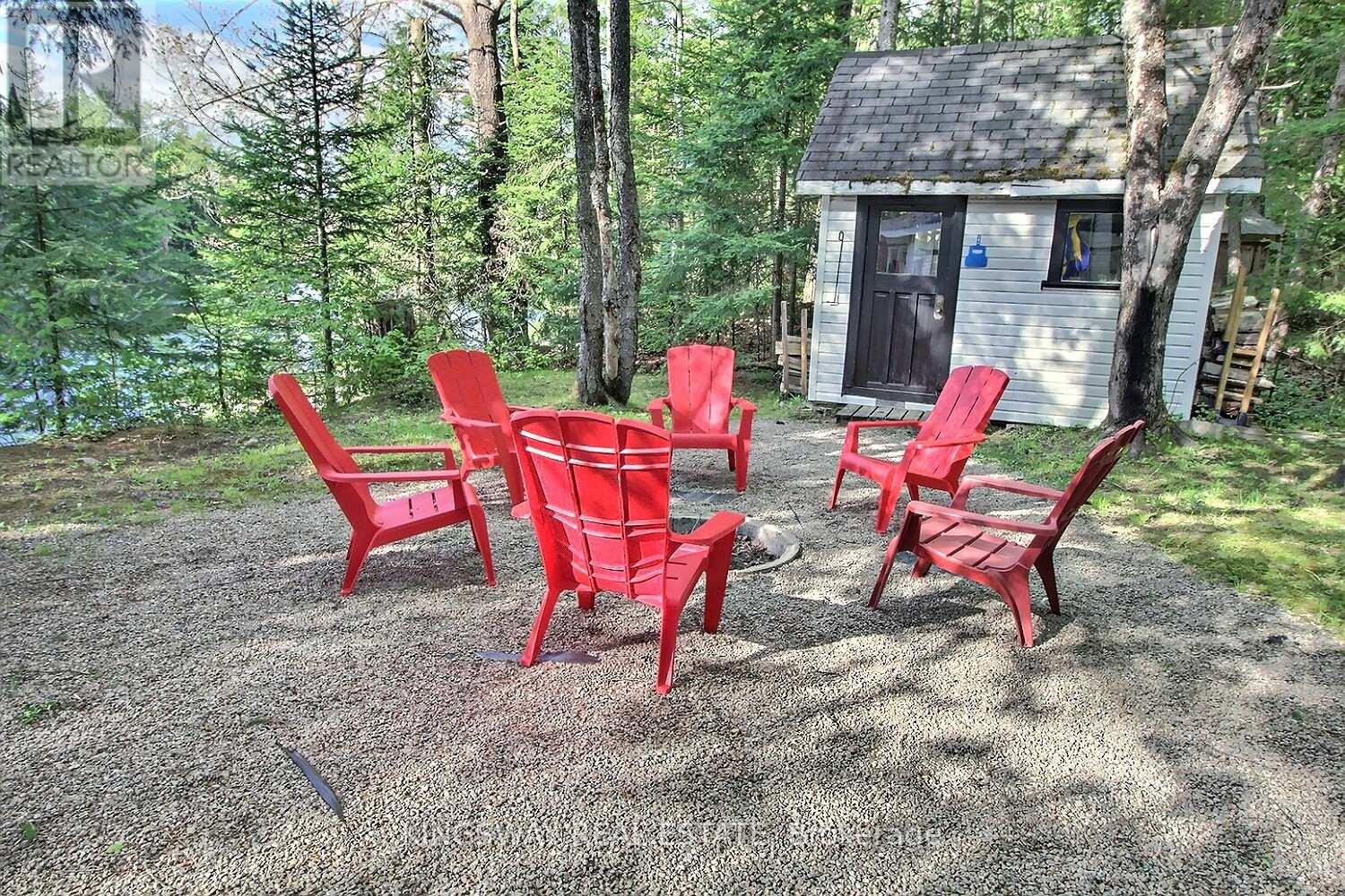 325 BALSAM CHUTES ROAD - 34