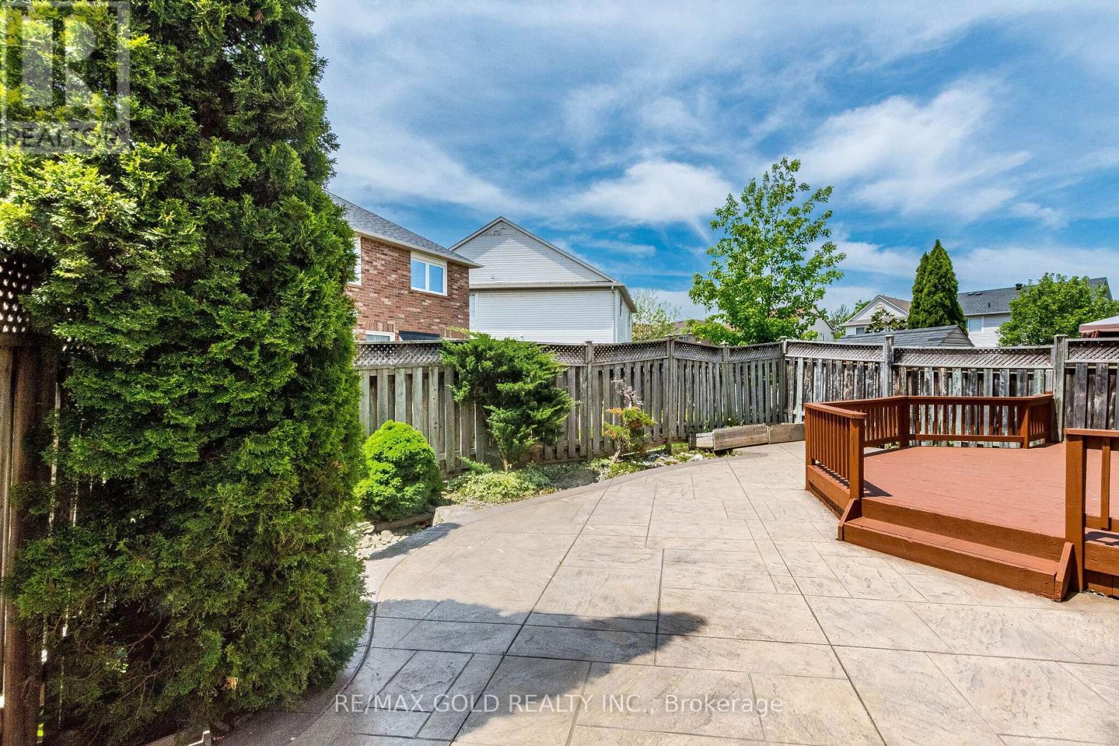 34 WORTHINGTON AVENUE - 35