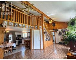 32 Range Road 60.25, Rural Clear Hills County, AB T0H1K0 Photo 13