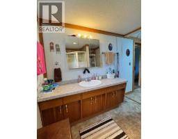 32 Range Road 60.25, Rural Clear Hills County, AB T0H1K0 Photo 29