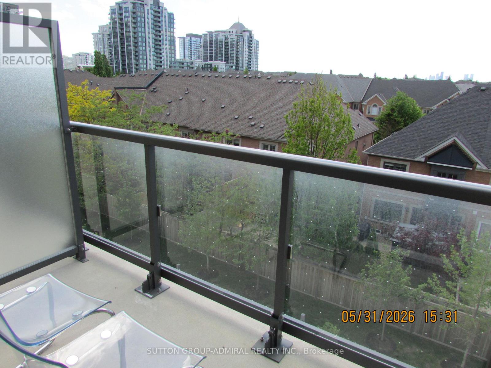 #414 8 BEVERLEY GLEN BOULEVARD - 21