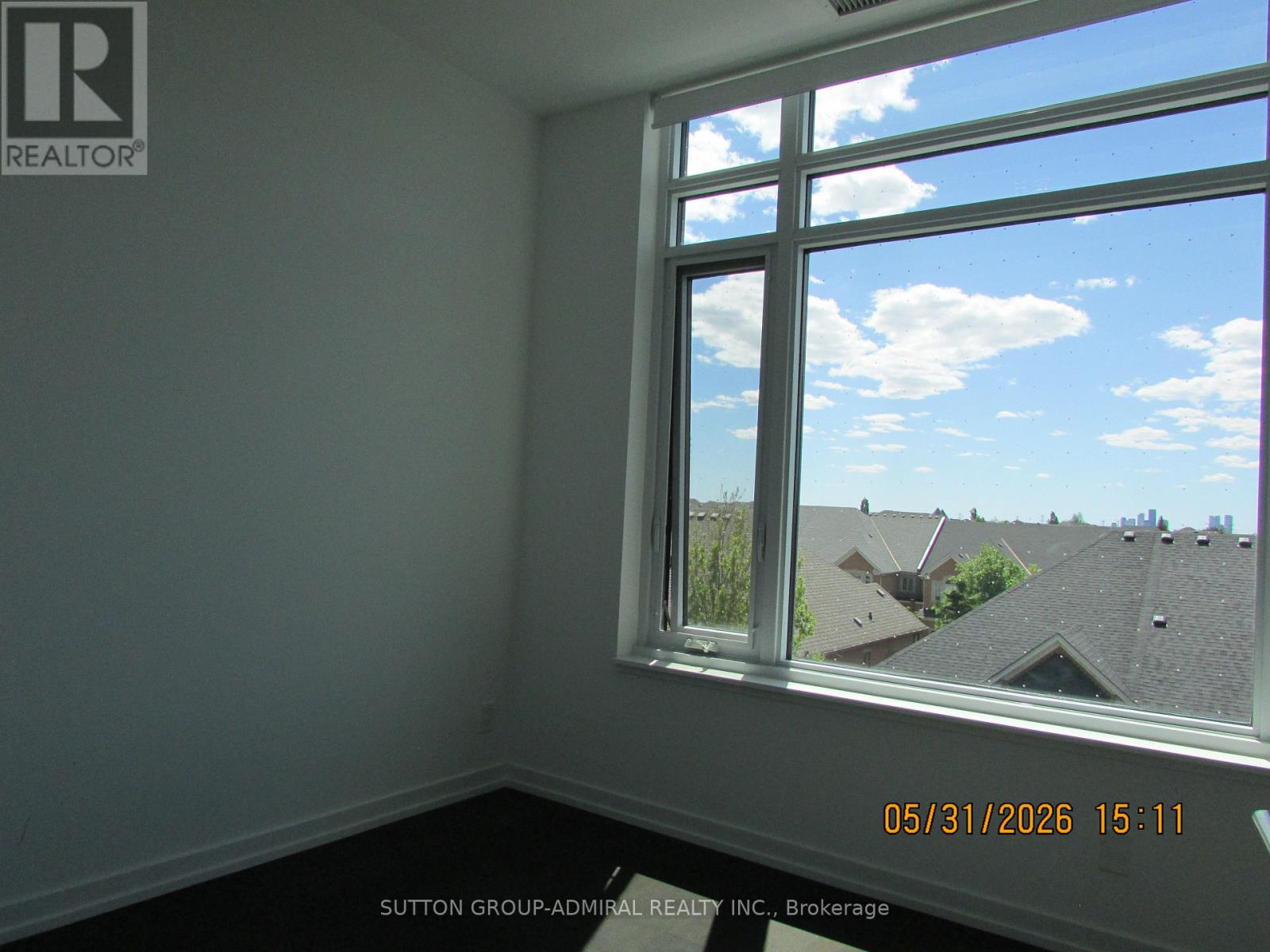 #414 8 BEVERLEY GLEN BOULEVARD - 13