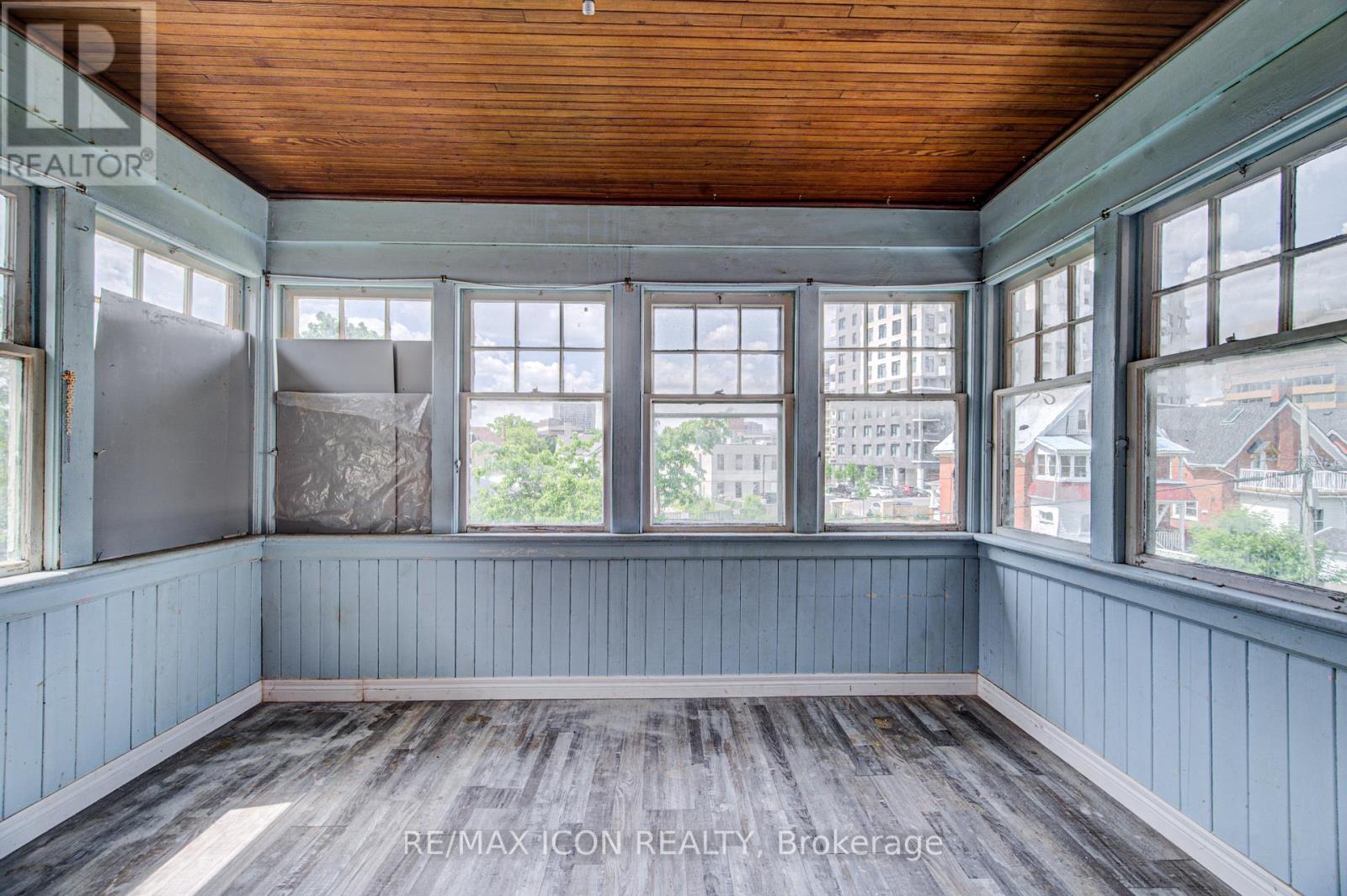 59 IRVIN STREET - 28