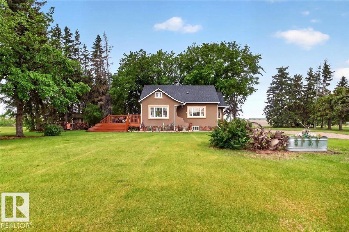 572004 Highway 857 - 72