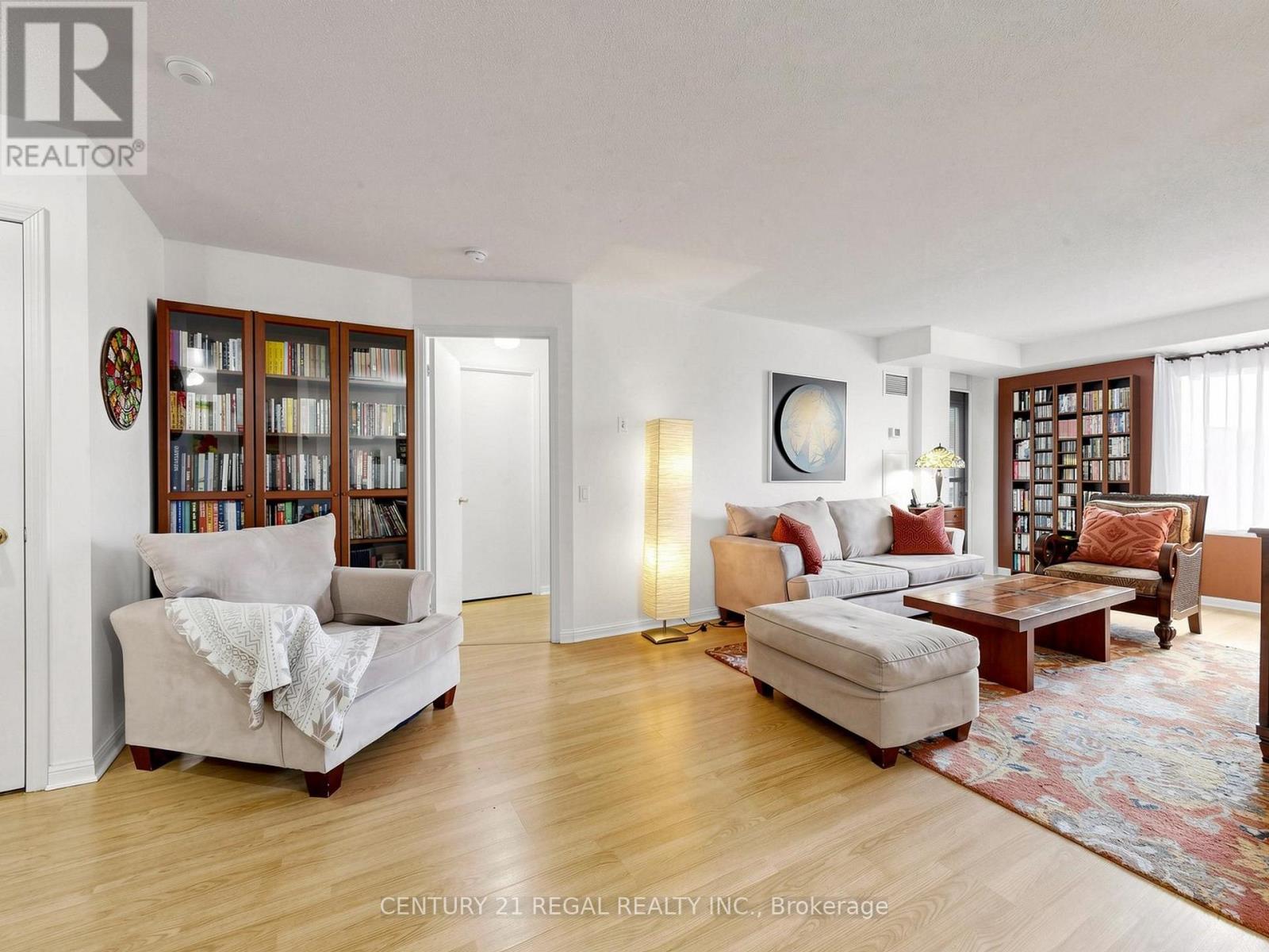 #336 650 LAWRENCE AVENUE W - 10