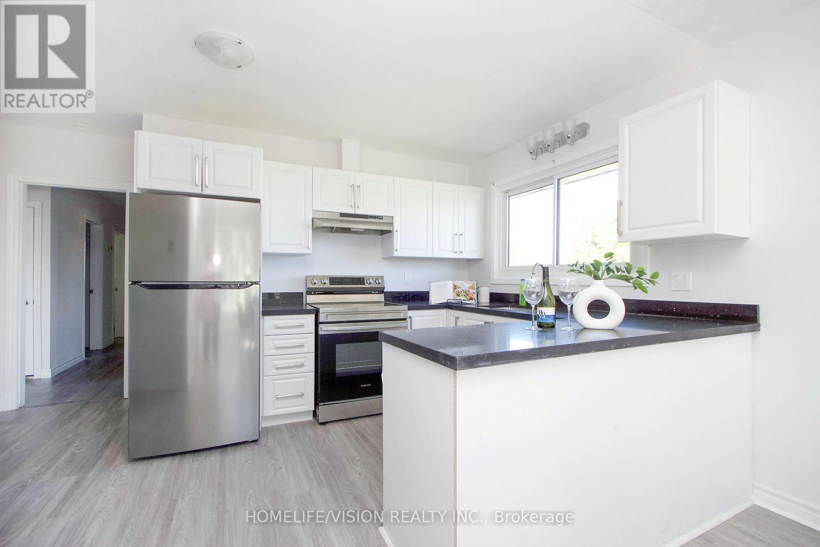 530 DEAN AVENUE - 6