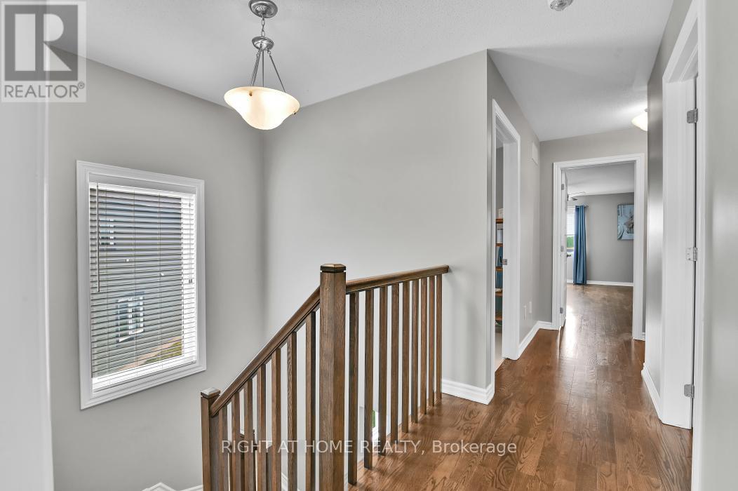 3 Bed, 4 Bath House for Sale in Ottawa – 359 WILLOW ASTER CIRCLE, Ottawa – MLS# X13410764 - Image 15